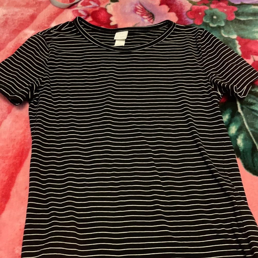 H&M striped tee - Picture 2 of 2